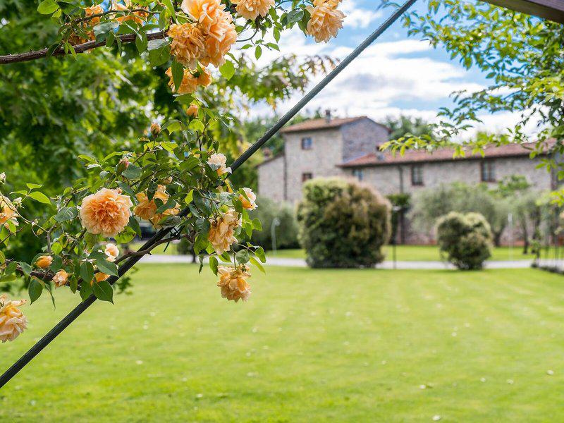 142B6AEAAA4E7AD7B0663673C157FB38