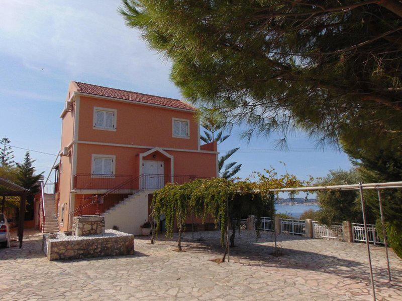 58892E40B86FB5F10CB14A09F5B455D6