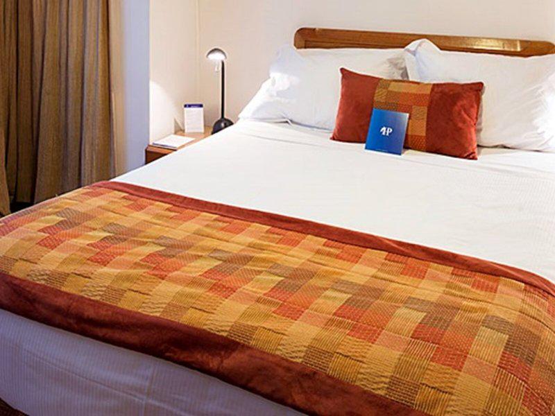 B0021EBD4BE184B015DEB132F6673F0B