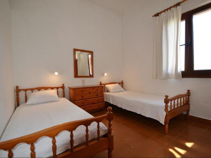 B857B974F38E9222E84132B938519220