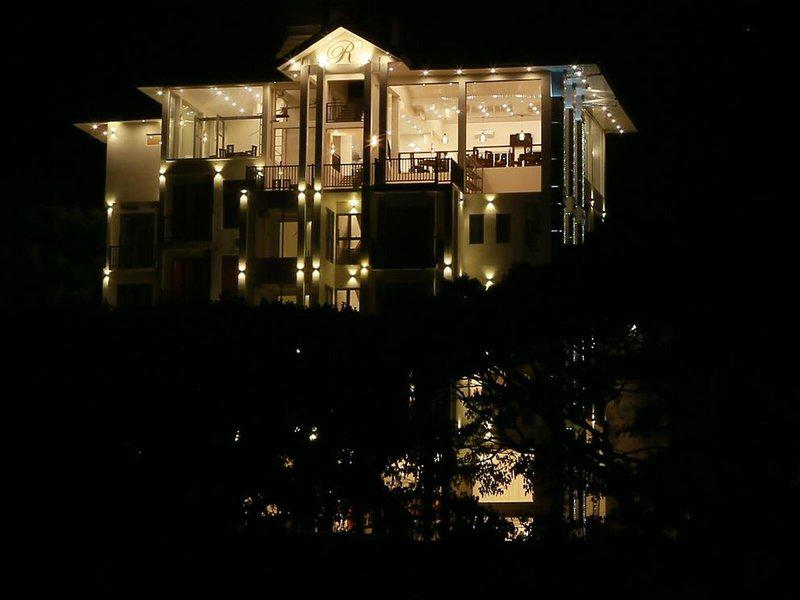 3A3BE8A32A8AE678B9F4FE48C00B9840