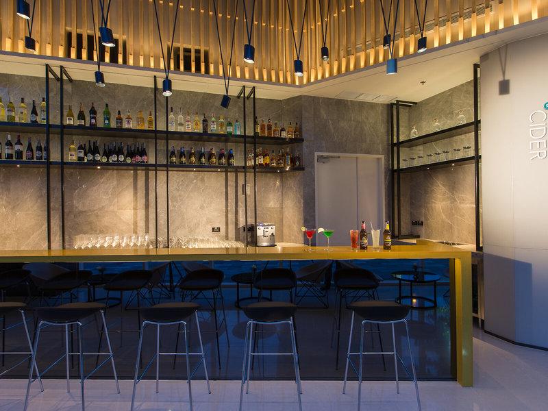 70C3203557EA8C3D7BC3465C167A11CE