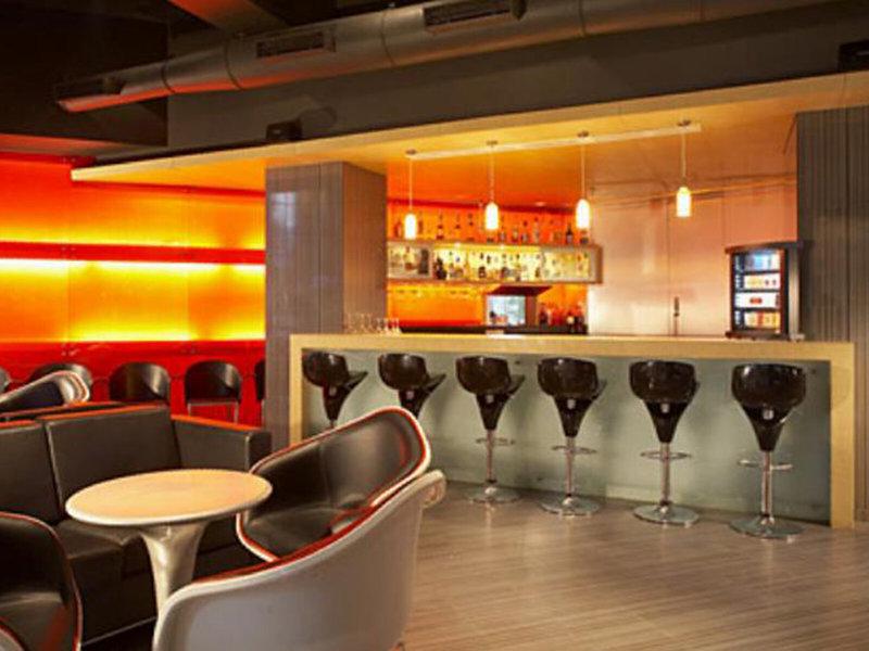 2E2646E5FC48DFCF1243A6BBD827AE40