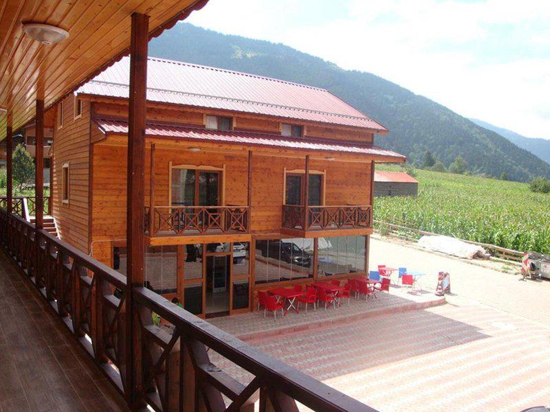 CB2E7B7AD2FB22F9CB0C4670FB9501E7