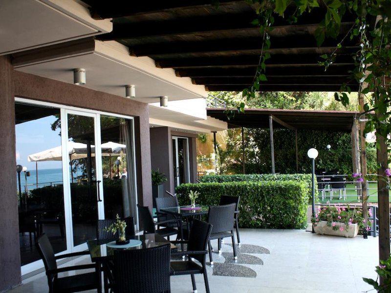 E93A9C3C359146E3B1154D2999F598D7