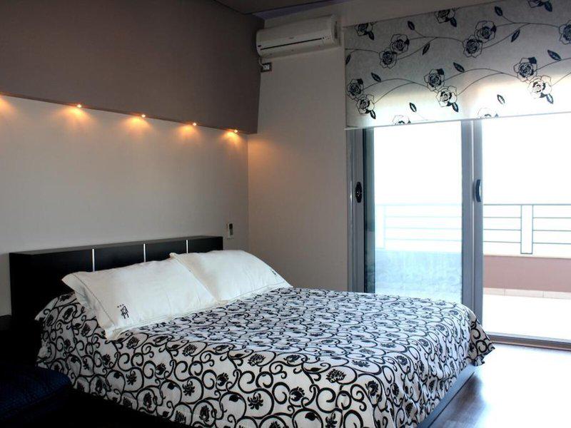 9E3CCB22EA95DBE1C9F542A742FBE6D3