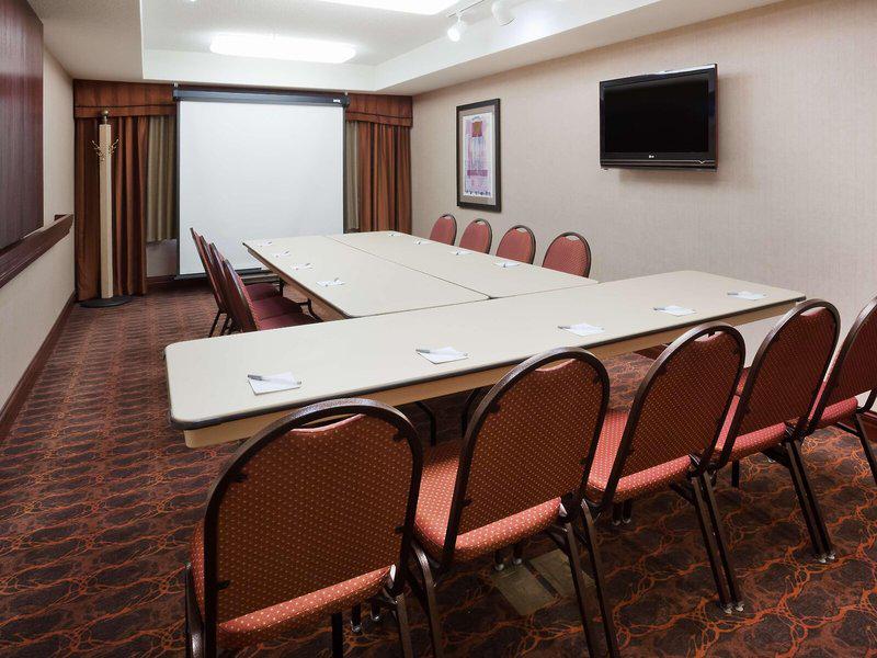 FCDAC40222BCBB81CB528F8166C02172