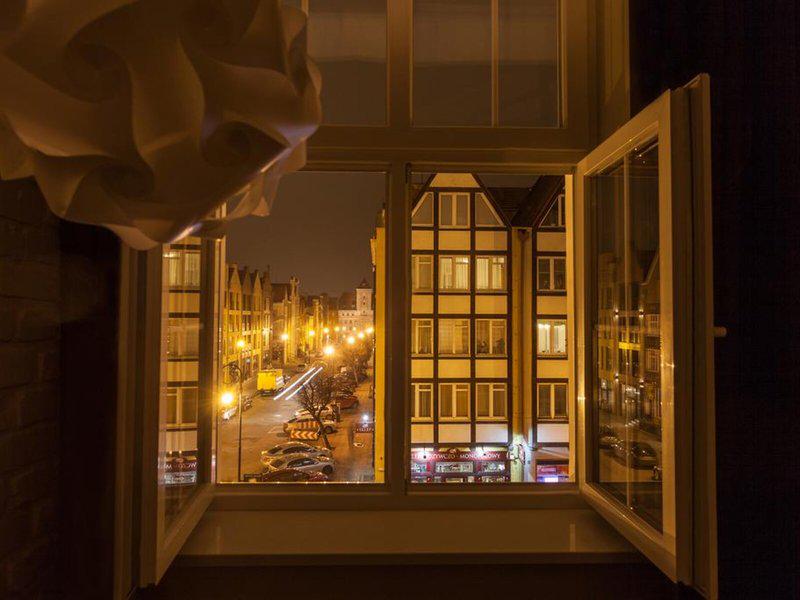 96111392B0C7FAA394A9BE8DE2CCE057