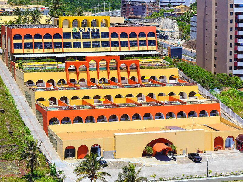 DFDF25608FF3D167BC33F19F06BC09C6