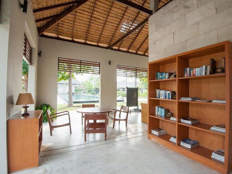 7FF88D0DFE1D584DA12245F2CF6188CE