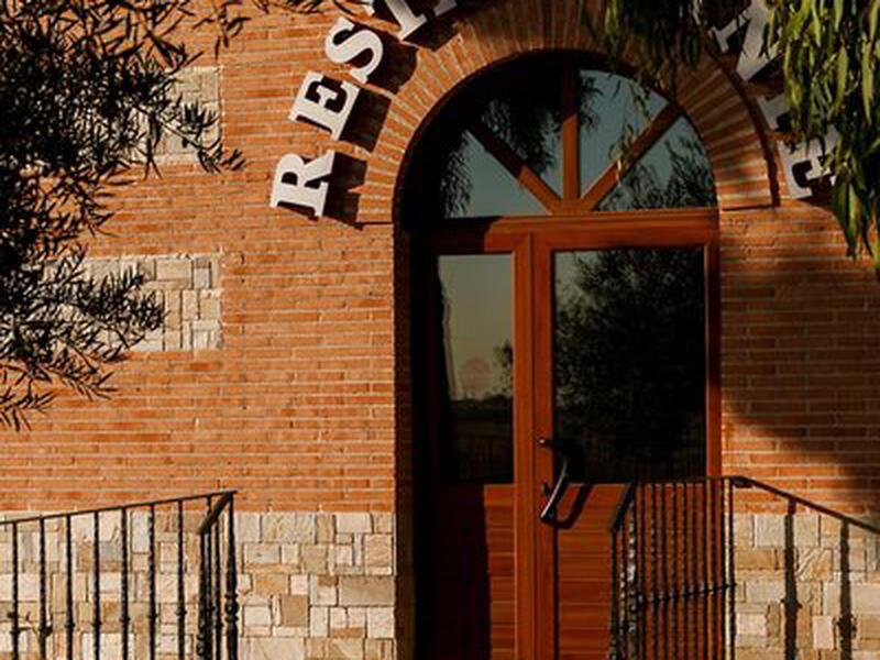 EF2635E5F2F8420D3A80CF6FBE0780AA