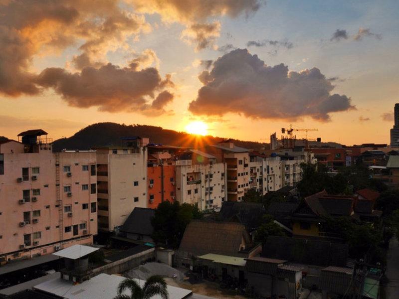 B94C1D2E88CFB953764BA1C6663C914D