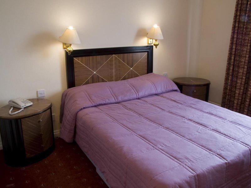 CA9D6724F1524C32A860AF679D82E212