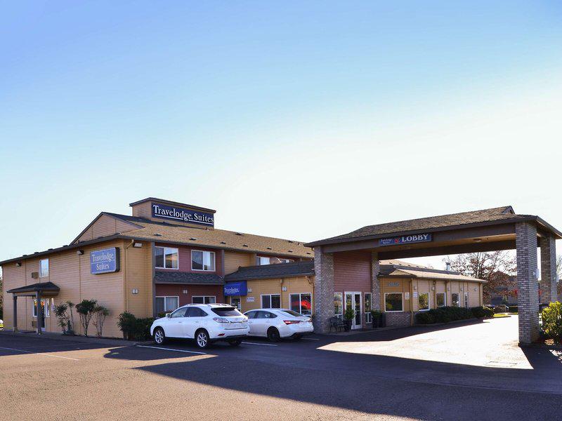 2E690CE4034F5A0034F6A2018442B3B0