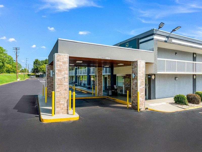 F9AAEA9850E189546833BAD13F4AF10C