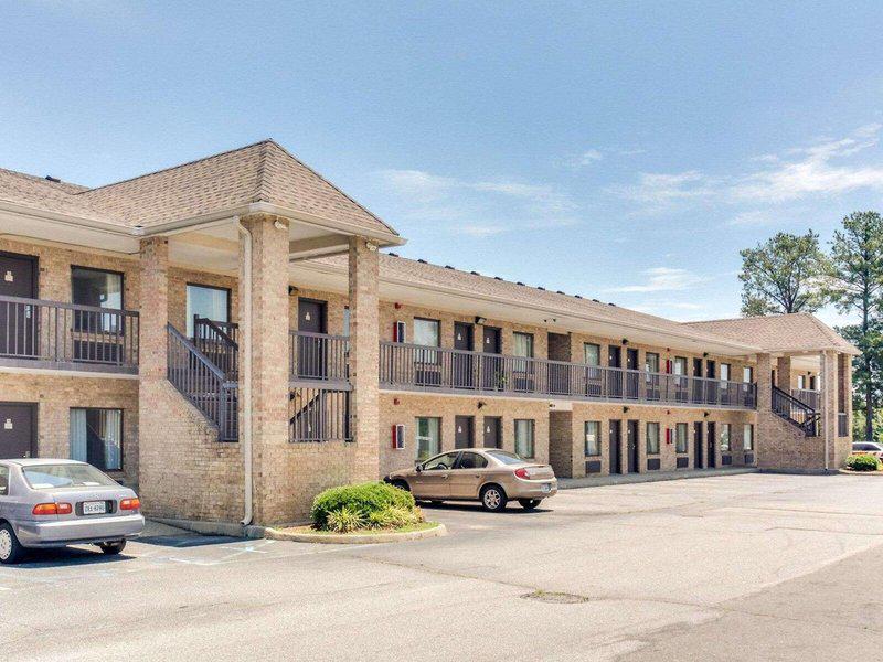 17397E9DD5D5182A1228EA3F75D80151