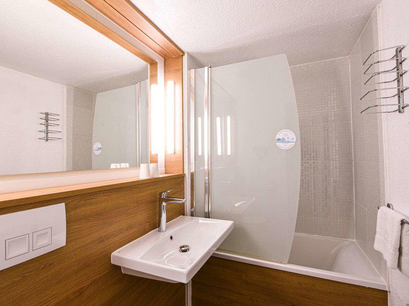 A3C820564D28937CB7368F4CBA8814F8