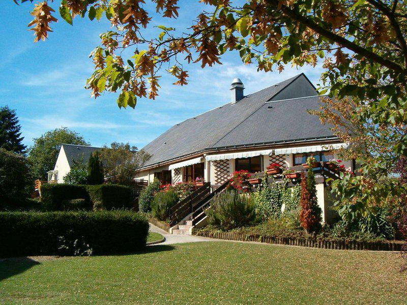 0719CDC6D625348E1888381900CC5C06