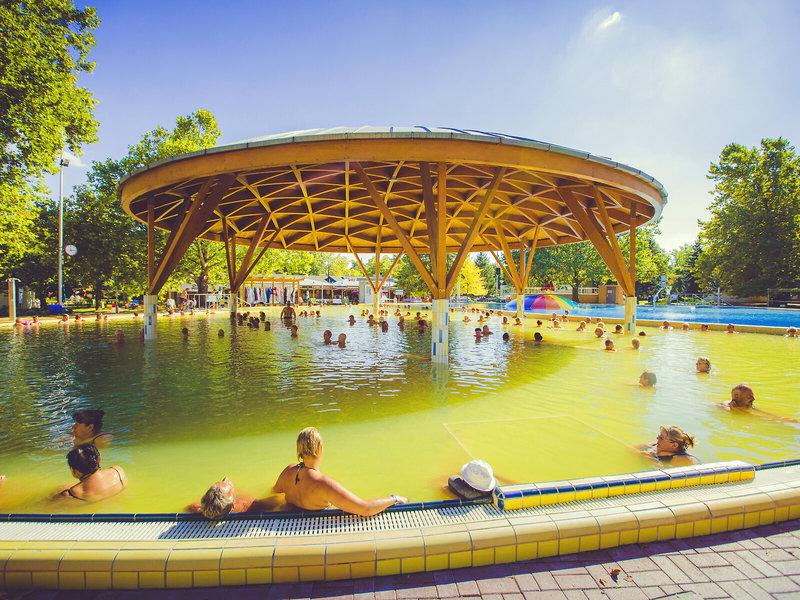 F7B03020F1C76384AE2426276B839157