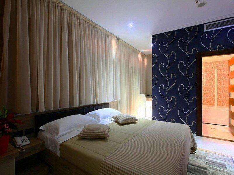 B2984FAE1FE6A6BF32136D7910D8016A