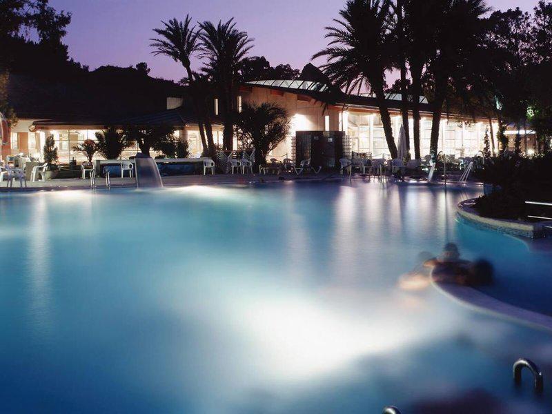 BACB911F305325C91394EBCAB8BC97EF