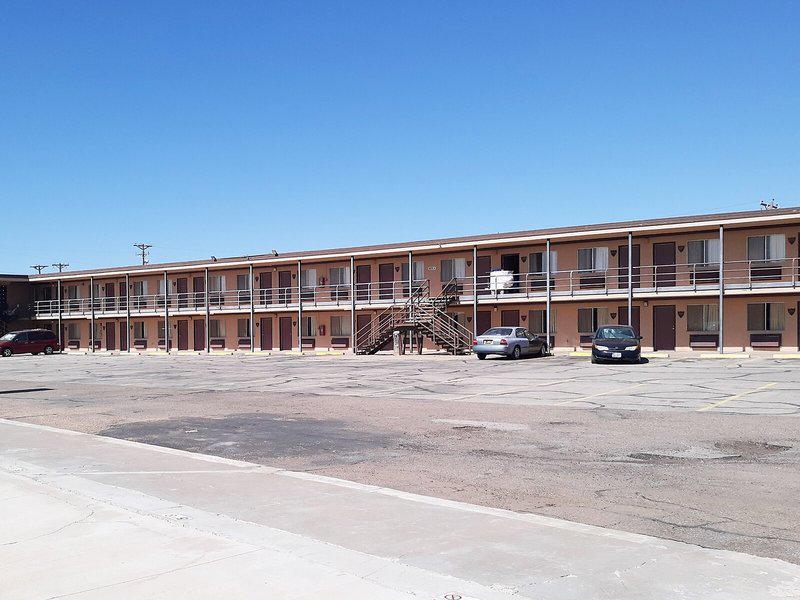 FEC525BAF6E85A57E4179AC83933A870