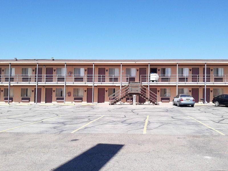 B04FB2F4DD0EBC0CFD51DFAB22C5B88C