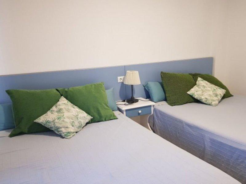 39E2535FF74F9108E4CDE72CF3D1CE0A