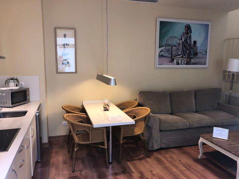 97E0BA032F4E48FE82E09A8A8AC24143