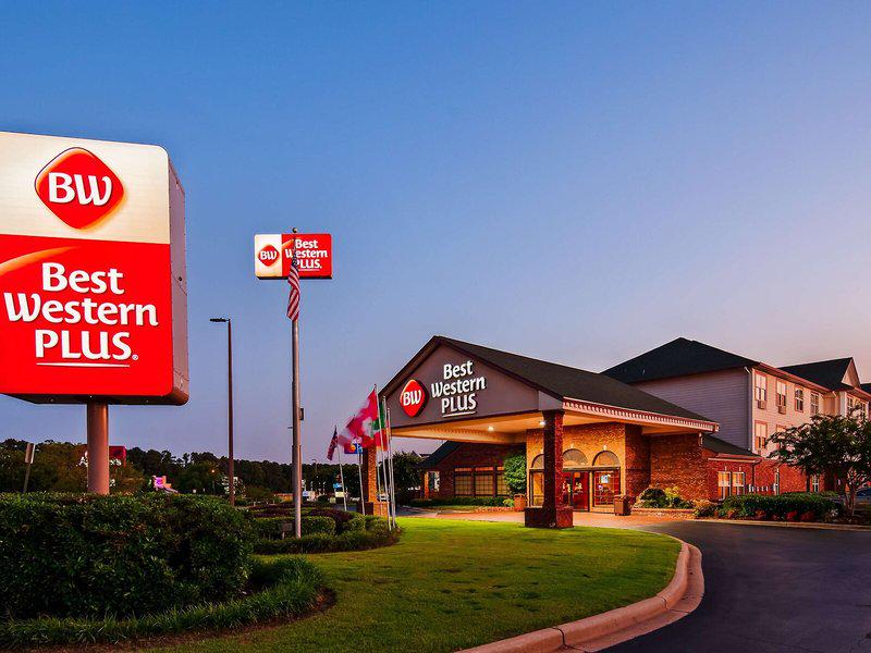 EDE99FDB94B4A14DBC6F101E0FB98289