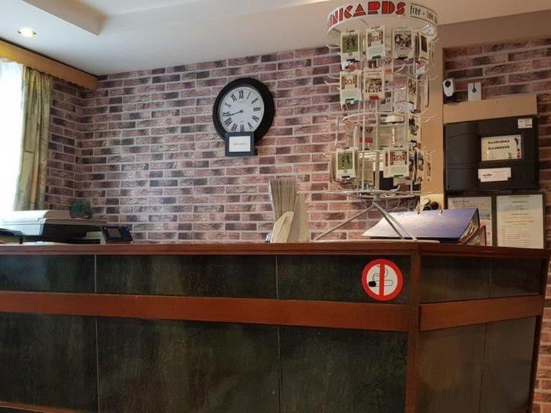 EE5C261426E4C2B5149F74FFD87B945B