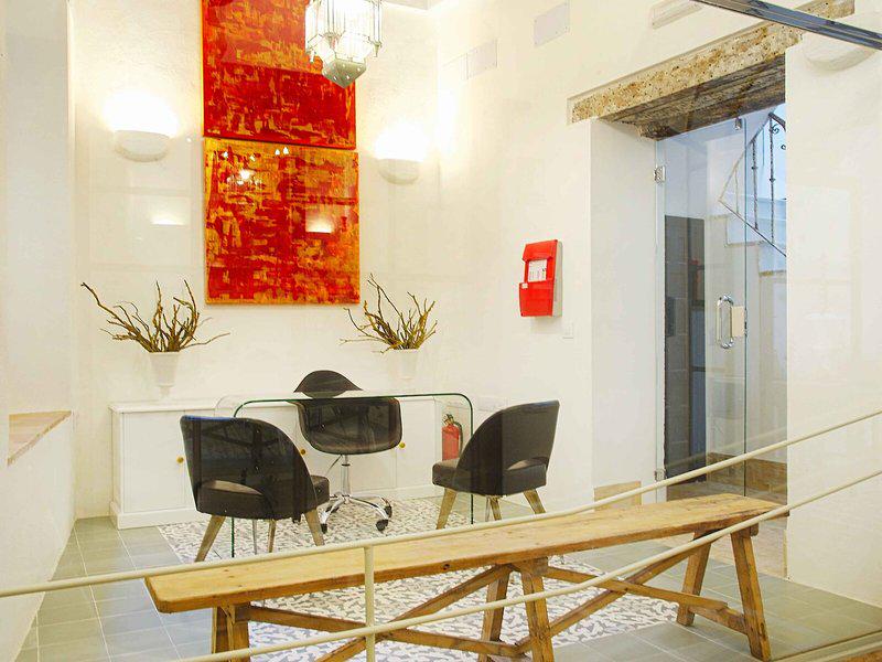 157D8F765FF7FE81A1B2086E325C1E90