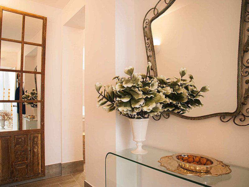 0842CD91F33F97675F8821632A26D95E