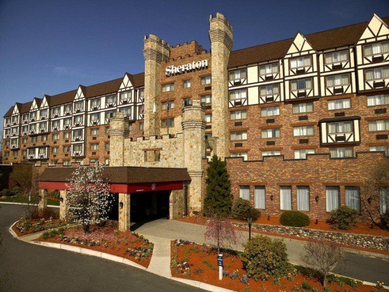 E9901F25A03D133275A1A8EEA486D0C6