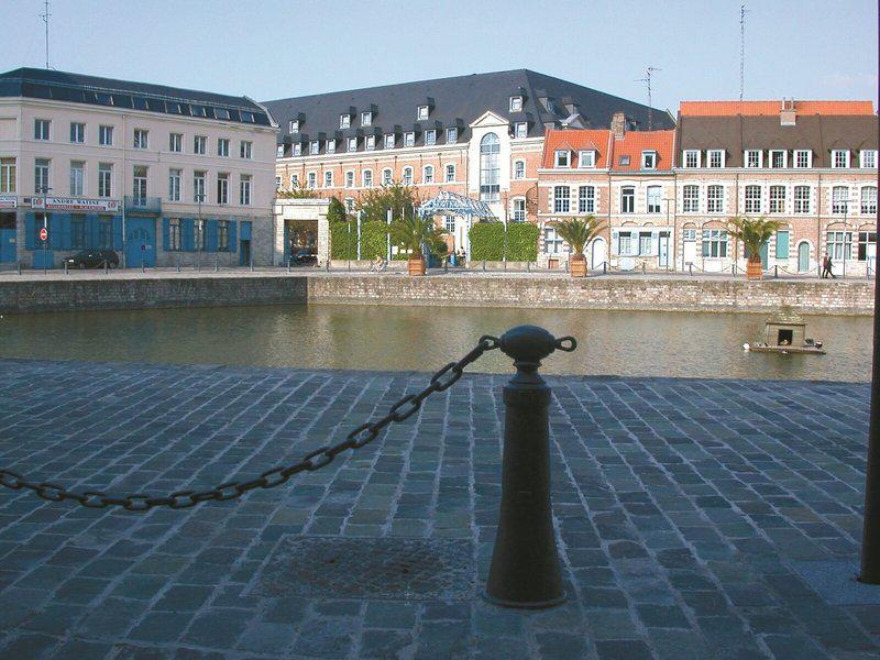 9FE3B9F086F245D718C7572CB363FF29