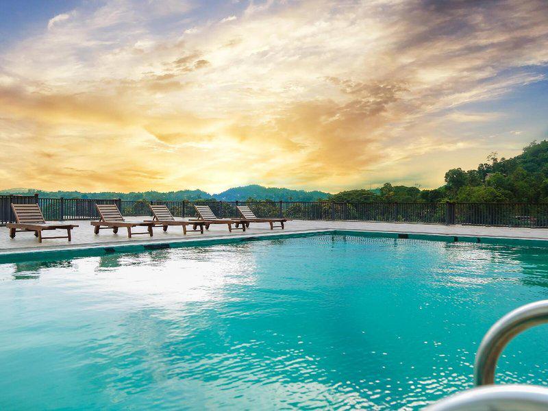 F1452323D2D0D93FA7C8C353B5CAD993