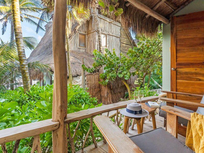 A97B687E07949CF15F77DD24A2330565