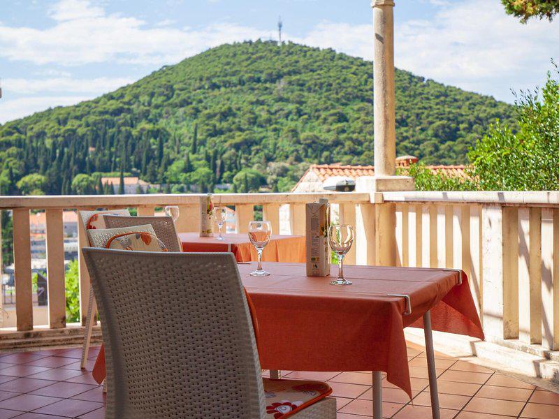 1893087485D2B046CFEFE625ED09A1A8