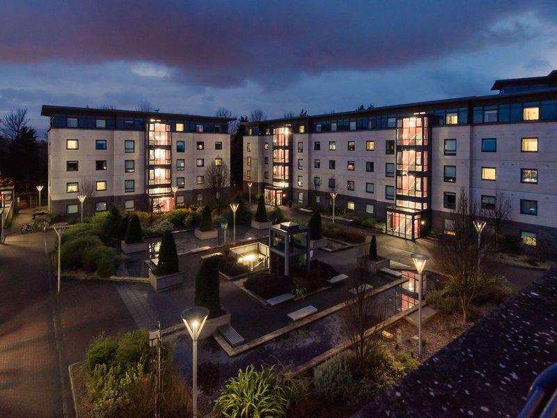 4F7C0A7ACD745B491B00B24E9A3DB291