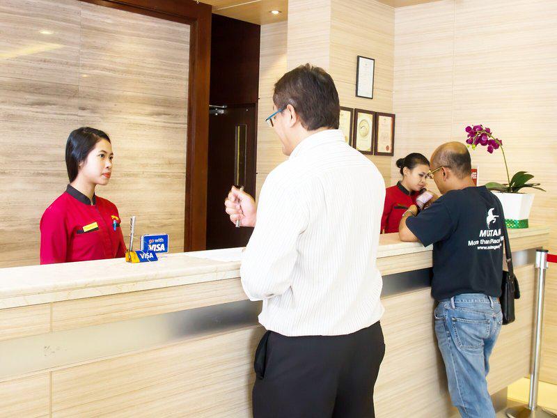 24D53213D73AF0D31DE3C36B120FB708