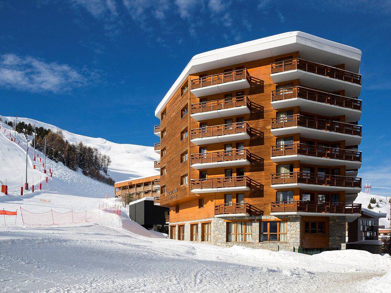 2241EC925A354CDC0C11306CFA5F71A6