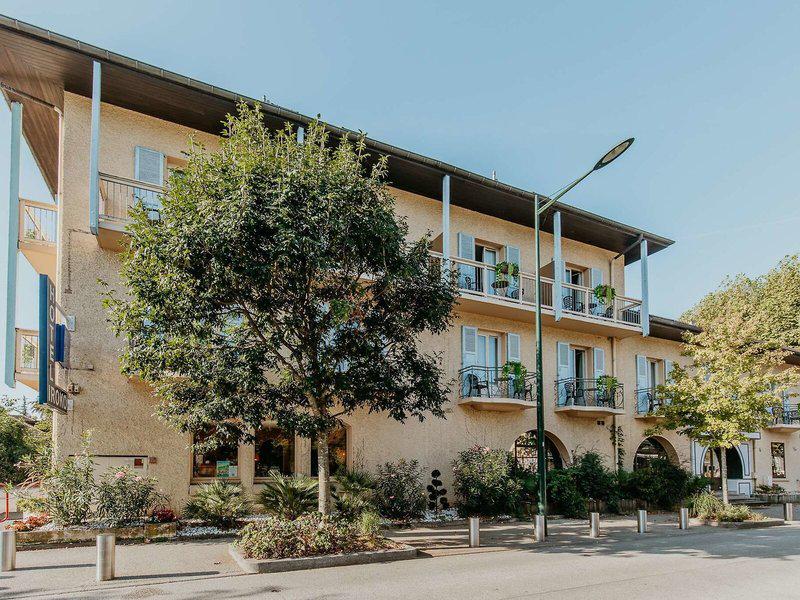 B776FA8AABD207A823B911BA512FE7DB