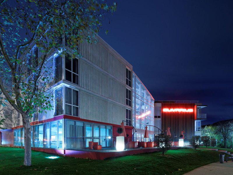 2965110E351D6C1882E580755E984410