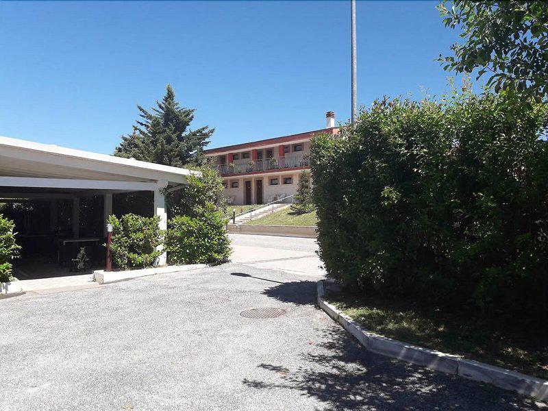 DD631565C96F4D78B3B24F48DBA4FE7E