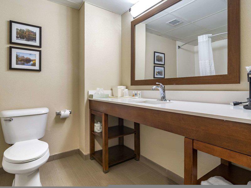 AFBE0A045E6899AAC8A7483515D2C0ED