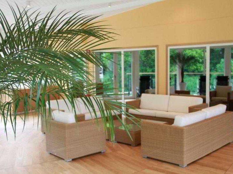 EC80E8B42203C849B0AC87D8B1A0C756