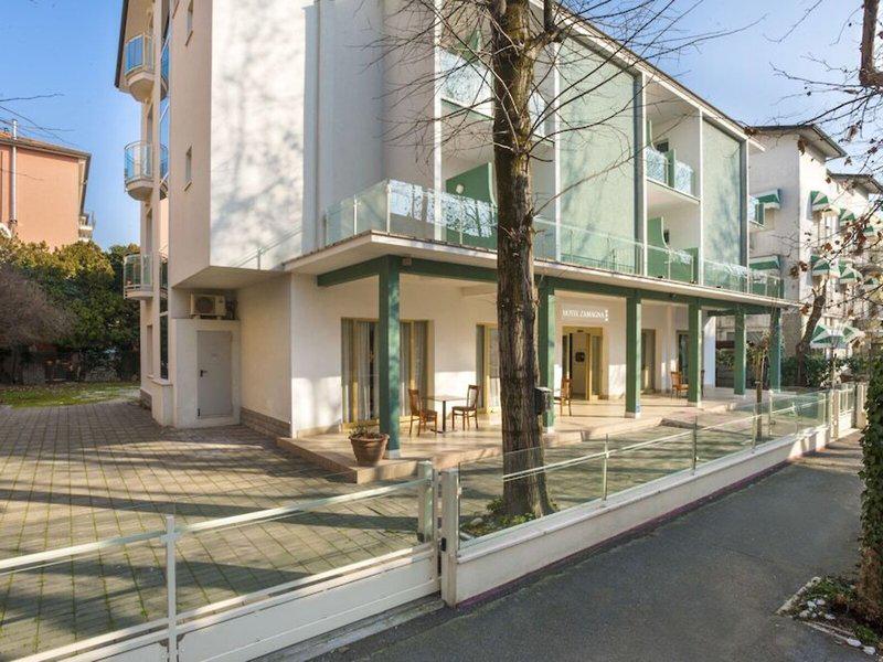 7E750EF8E71AABC6856399F561B3C239