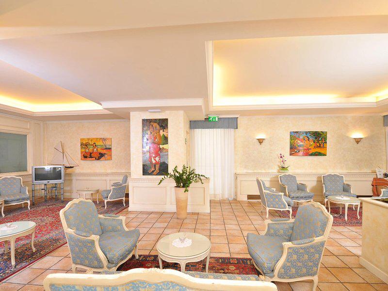 F9C18B68946B4F584C698846377D26EA