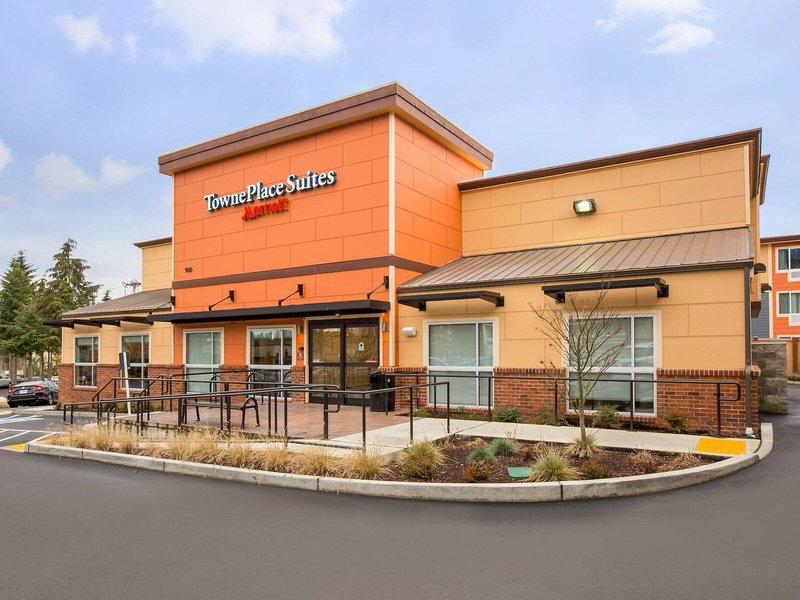 FC8F508349E796098B4D45714C64EB38