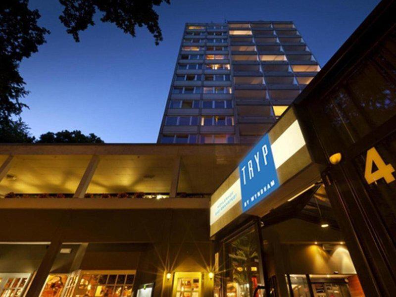 3AF2D5CE0FEA6B1D950B93F4C5D1EDCB